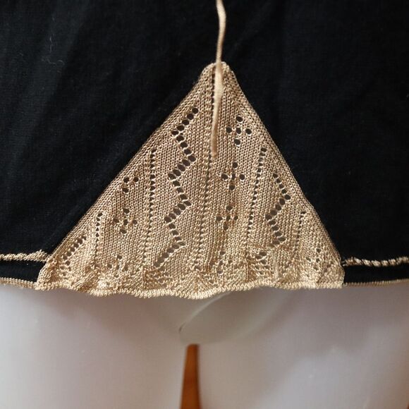 Max Studio Black Tan Cashmere Camisole Tie Front Going Out Top Medium - Picture 5 of 13